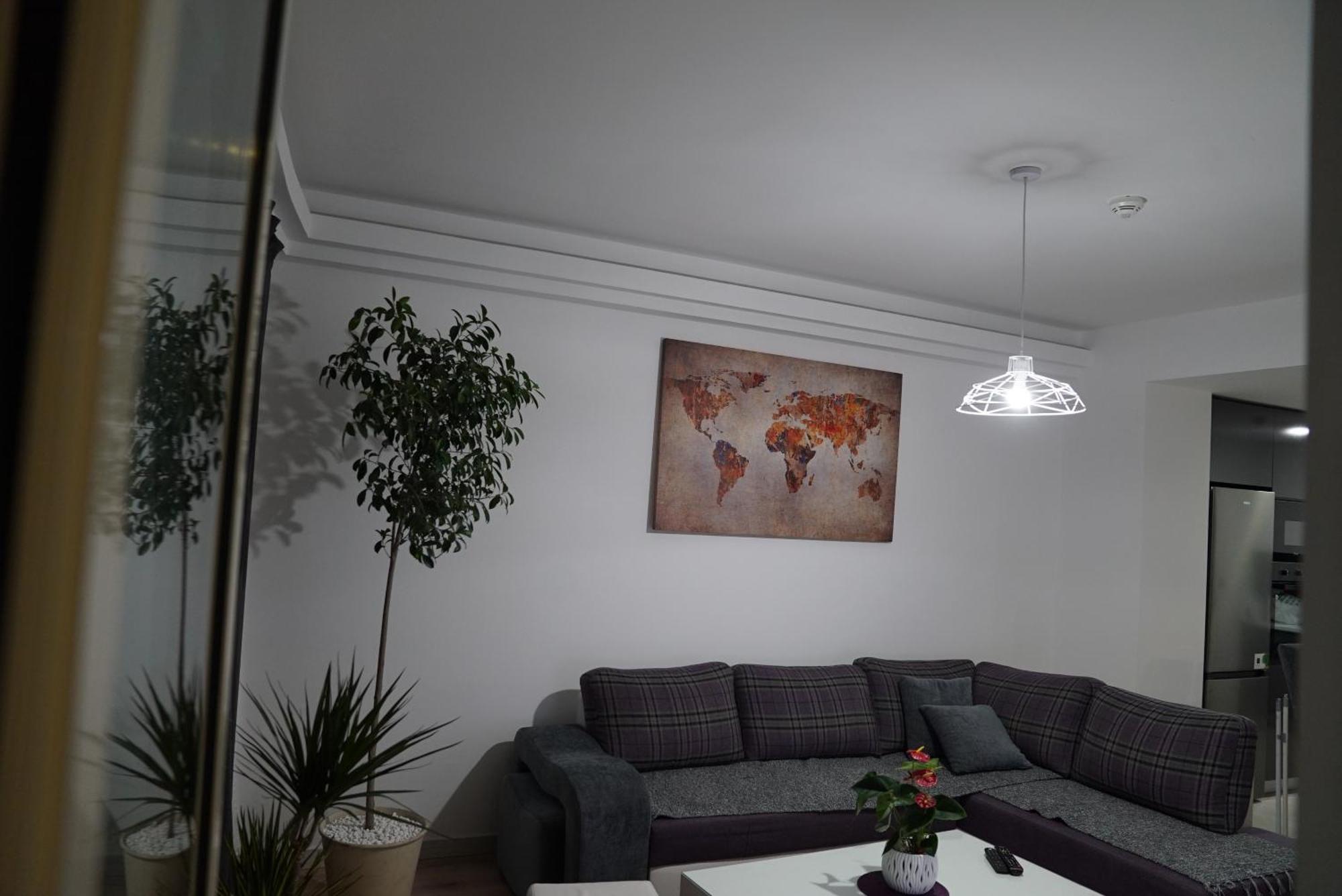 Skopje Sky City 19Th Floor Twin & 12Th Floor & 25Th & 33 Floor Apartments & With Pool & Spa & Gym & Parking Included In Price ภายนอก รูปภาพ