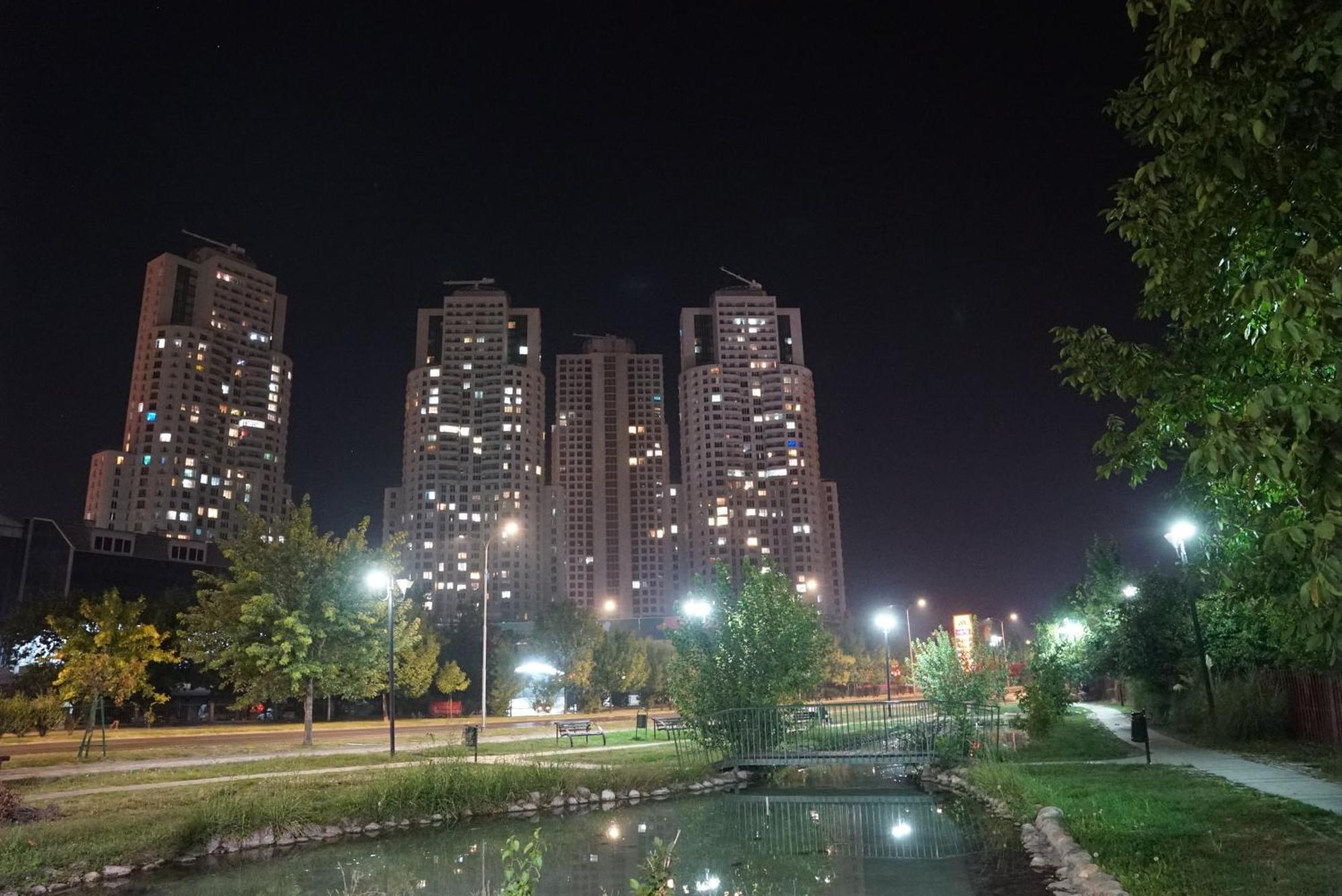 Skopje Sky City 19Th Floor Twin & 12Th Floor & 25Th & 33 Floor Apartments & With Pool & Spa & Gym & Parking Included In Price ภายนอก รูปภาพ
