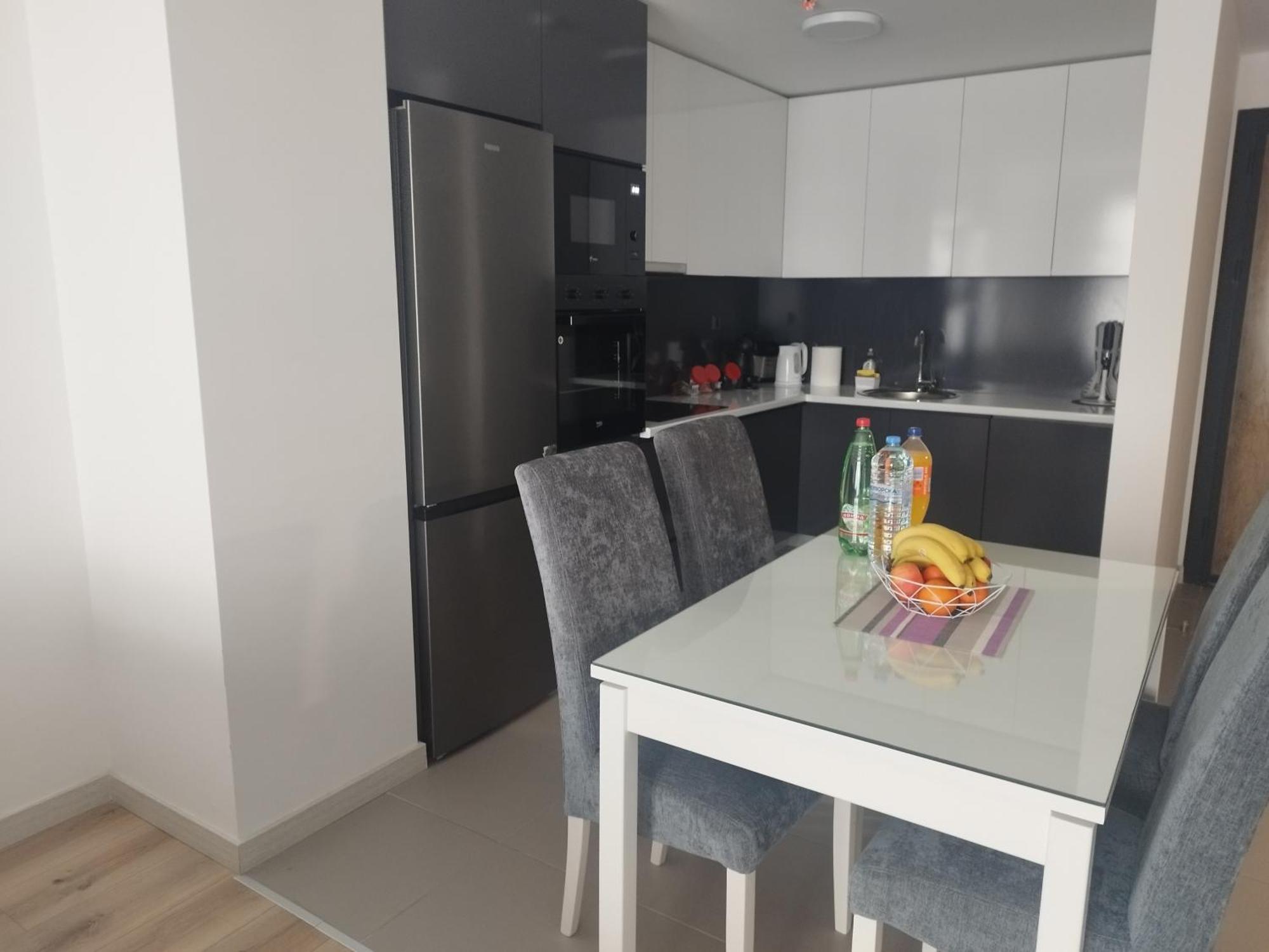 Skopje Sky City 19Th Floor Twin & 12Th Floor & 25Th & 33 Floor Apartments & With Pool & Spa & Gym & Parking Included In Price ภายนอก รูปภาพ