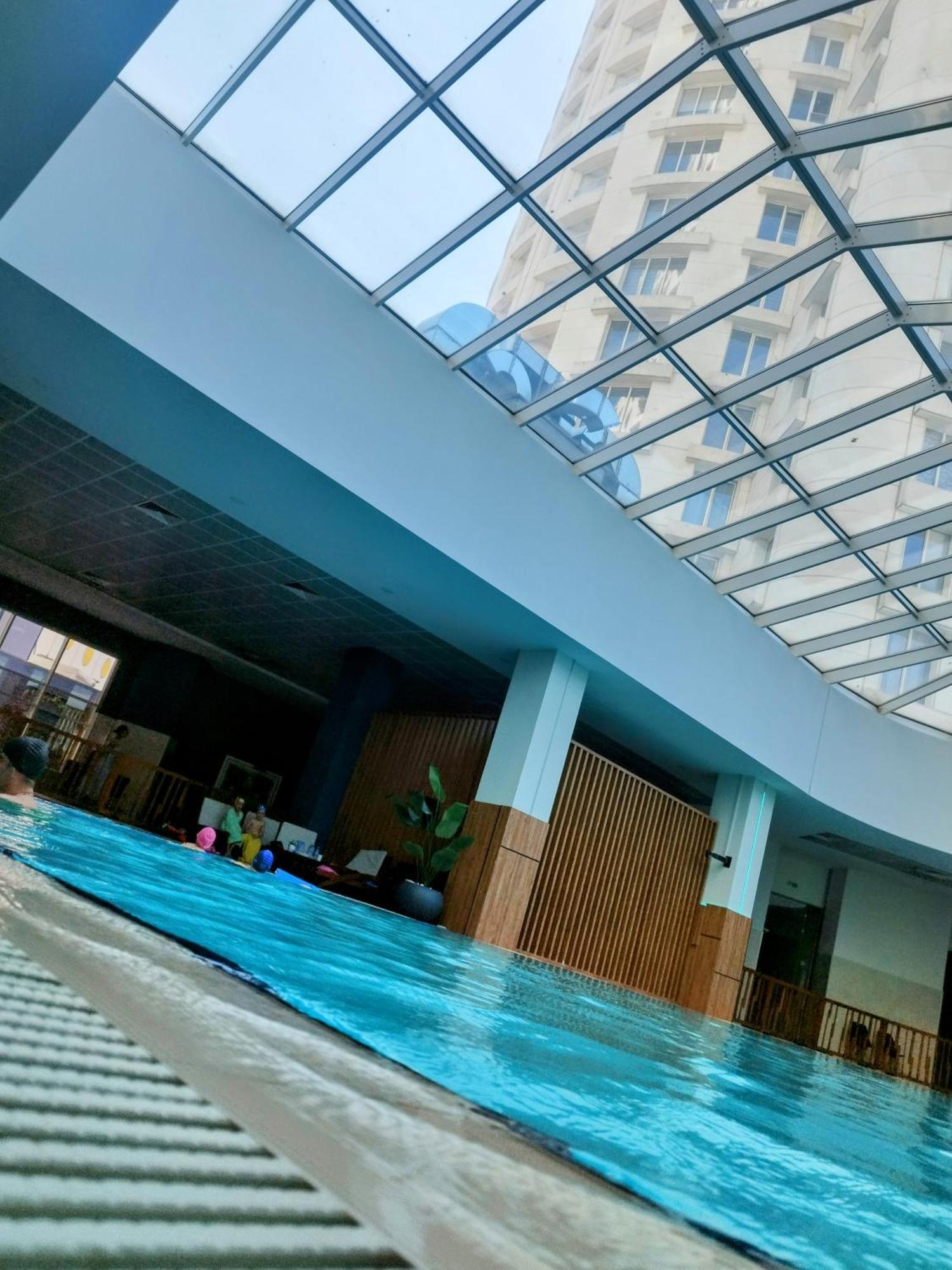 Skopje Sky City 19Th Floor Twin & 12Th Floor & 25Th & 33 Floor Apartments & With Pool & Spa & Gym & Parking Included In Price ภายนอก รูปภาพ