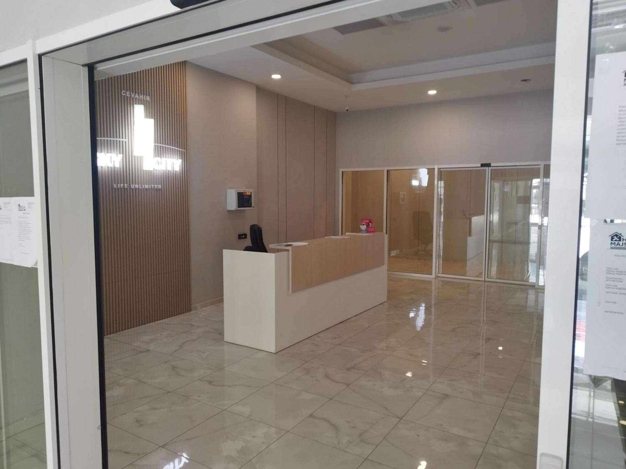 Skopje Sky City 19Th Floor Twin & 12Th Floor & 25Th & 33 Floor Apartments & With Pool & Spa & Gym & Parking Included In Price ภายนอก รูปภาพ
